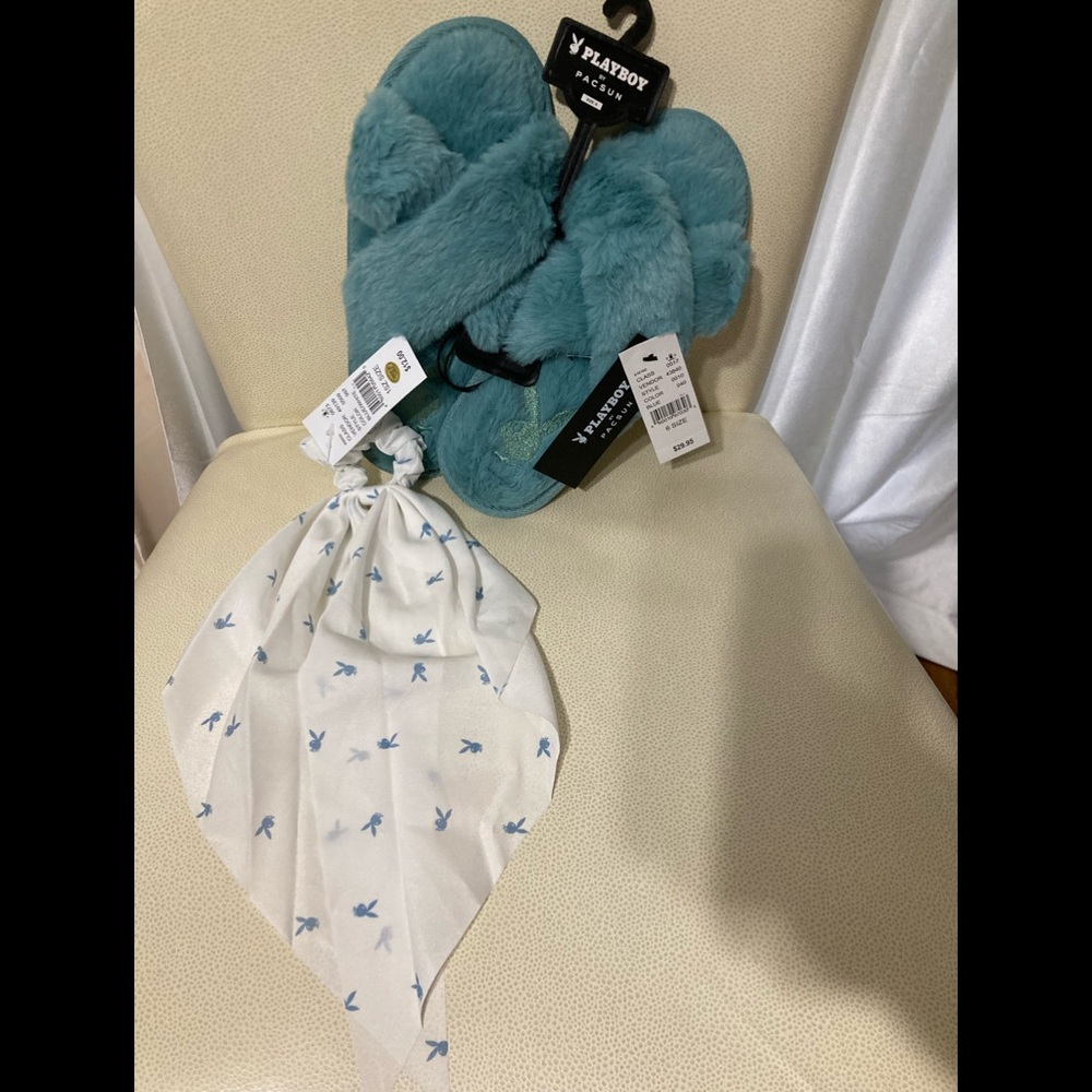 Playboy slippers and hair tie set.NWT